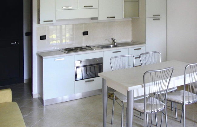 Apartment in Castellaro With Communal Pool-formerly TUI Ferienhaus - Foto 6