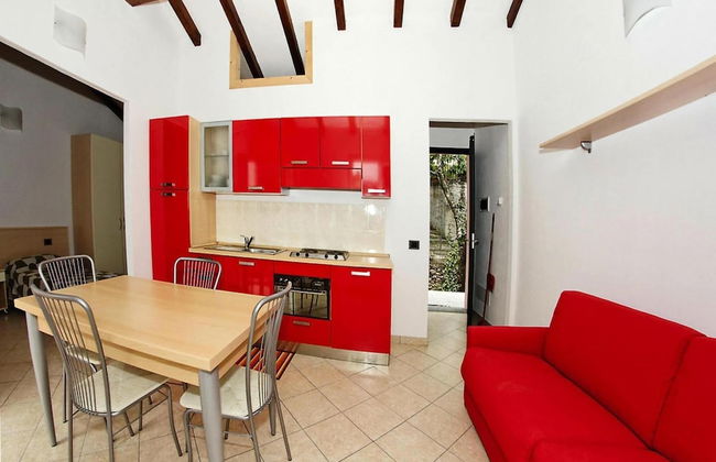 Apartment in Castellaro With Communal Pool-formerly TUI Ferienhaus - Foto 9