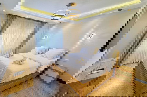 Foto 4 - Calm & Classy 2BR - 5 min to Airport