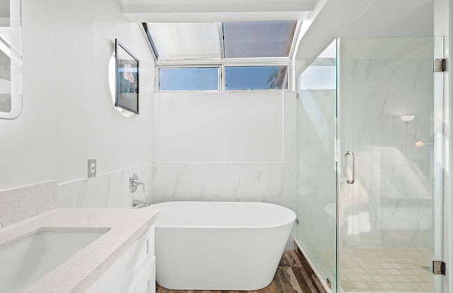 Spacious Retreat Near Iconic LA Sights - Foto 20