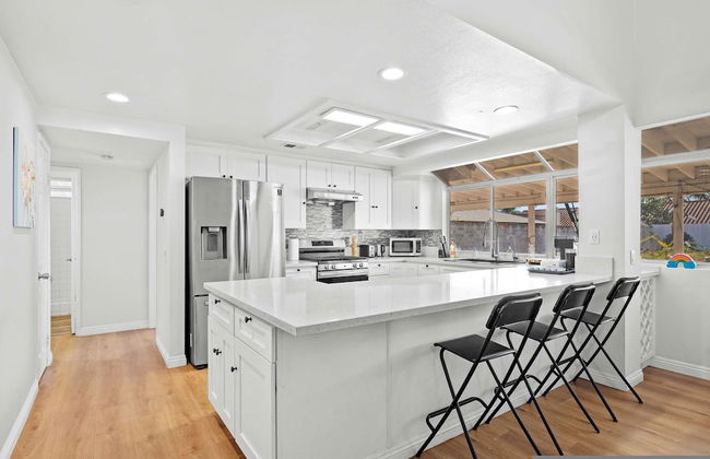 Spacious Retreat Near Iconic LA Sights - Foto 6