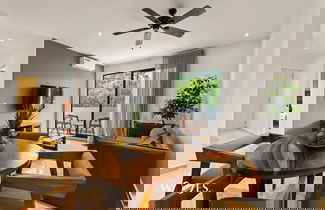 Foto 1 - 1 Br LX Amenities Prime Location