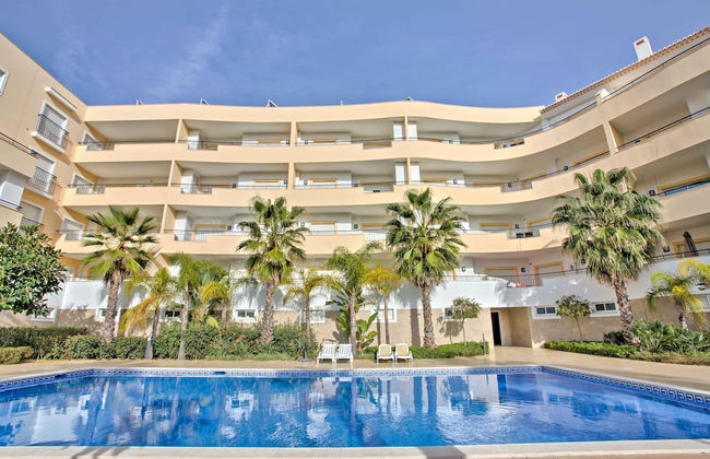 Lagos Palm Tree 1 With Pool by Homing - Photo 13