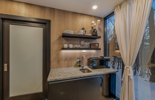 Mirror Villas - Modern Retreat with private hot tubs and mountain view - Foto 10