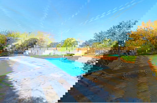 Photo 1 - Comfortable Apartment With Pool and Garden