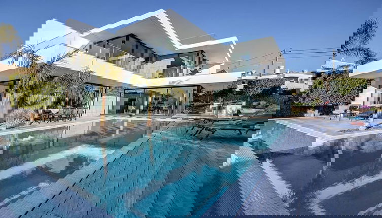 Foto 1 - 2 Rua das Palmas Luxurious Stylish and Modern L