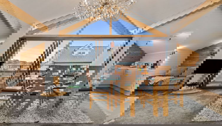 Photo 1 - Billycan Penthouse - Tenby Town Centre