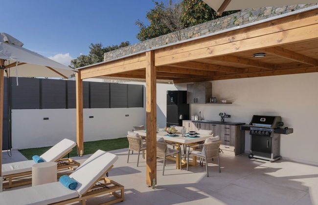 Elysian Villa 2 - With Private Pool - Foto 13