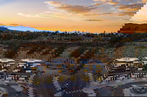 Foto 44 - Sleeps 40! 8 Modern Units/20 Bdrs w/ Deck+hot Tub, 10mins to Downtown & Old Bend