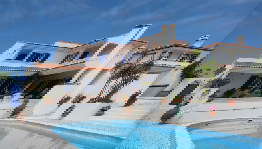 Primary image