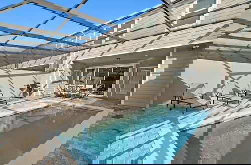 Foto 2 - Beautiful 5BR Home Private Pool and Themed Rooms