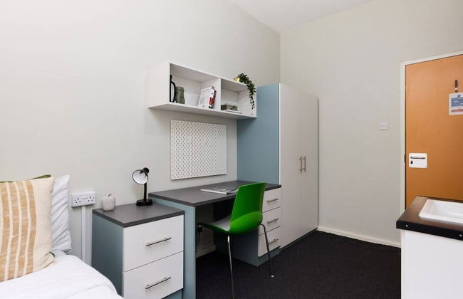 Classic Room 09 - Louise House Summer Youth Accommodation - Foto 10