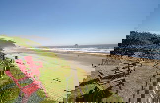 Foto 3 - The Pilot House by Avantstay Stunning Home Right On Arch Cape Beach