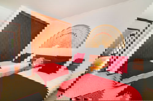 Foto 5 - Balaia Sunshine Apartment