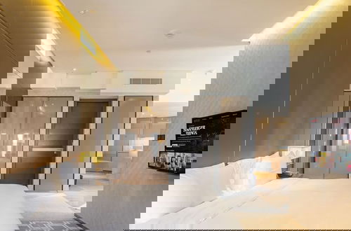 Foto 5 - Elegant 1BR Apartment Near Dubai Frame