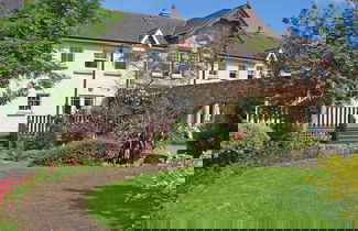 Photo 1 - Courtyard HC No 8