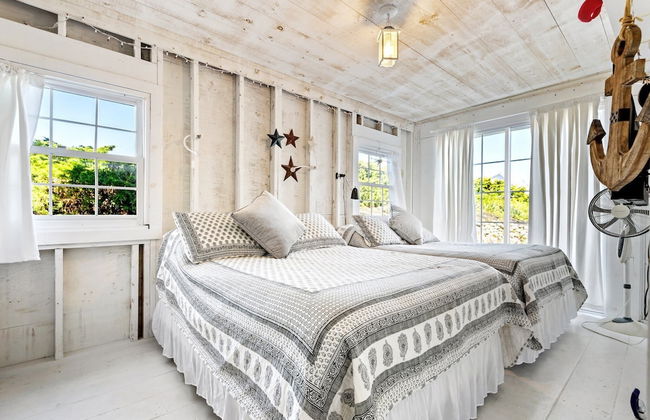 Beachwood Getaway Sleeps 10! - Foto 8