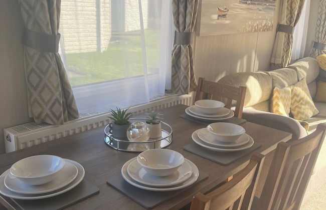 Seaside Escape - Cayton Bay Cabin - Foto 15