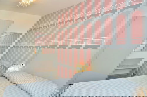 Foto 5 - Modern Flat With Amazing View on the Beach