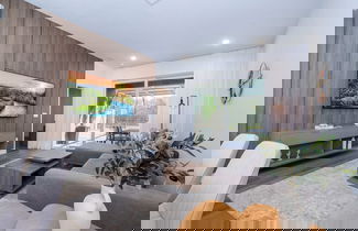 Foto 1 - Brand-new Stylish Home With Themed Rooms