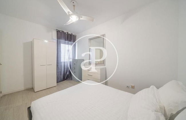 Light and Airy Apartment Right Behind the Iconic Plaza de España, - Foto 3