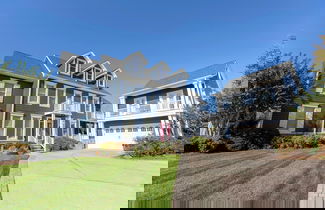 Photo 1 - Wades Court 11