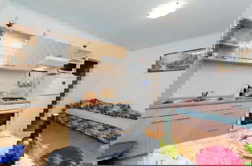 Foto 3 - Lopar Escape