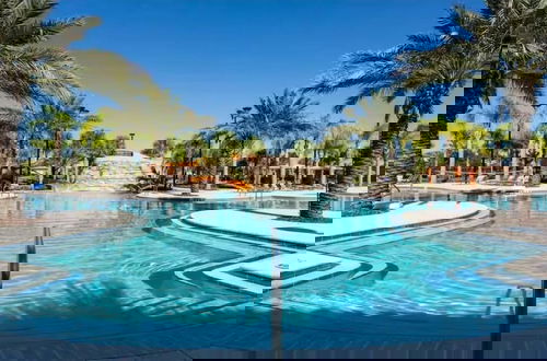 Foto 38 - Solterra Resort!! Spacious House With Game Room, Private Pool and Movie Room!!