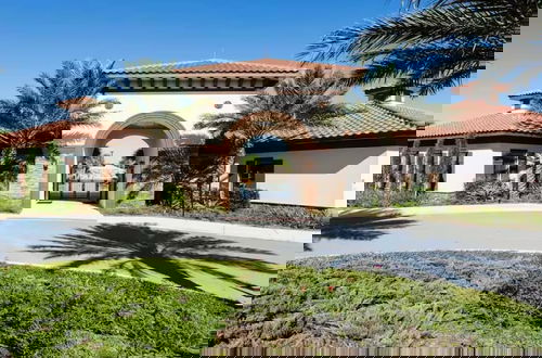 Foto 47 - Solterra Resort!! Spacious House With Game Room, Private Pool and Movie Room!!