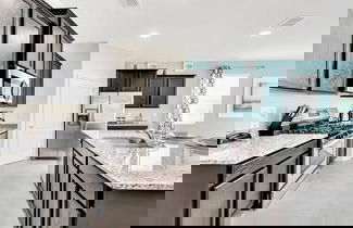 Foto 3 - Solterra Resort!! Spacious House With Game Room, Private Pool and Movie Room!!
