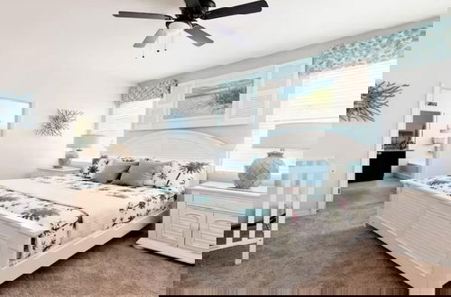 Foto 7 - Solterra Resort!! Spacious House With Game Room, Private Pool and Movie Room!!