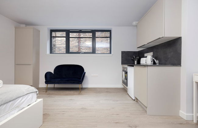 JOIVY Superior Studio near The Meadows - Photo 1