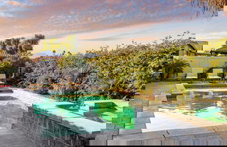 Foto 1 - Luxe Indio Stay w/ Pool, Tiki Bar & Fire Pit Near Coachella Longfellow