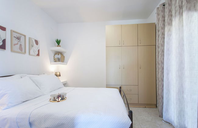 SkyFrame Apartments - Foto 17