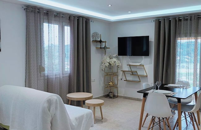 SkyFrame Apartments - Foto 5