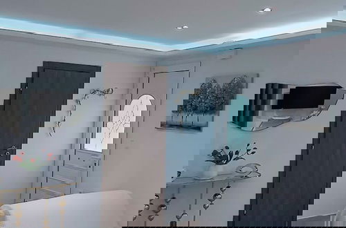 Foto 35 - SkyFrame Apartments