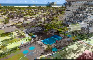Foto 1 - Upgraded Lake House Condo 1min To Siesta Key Beach