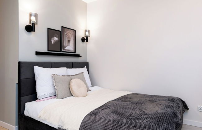 Lothus - by Kairos Apartments - Photo 2
