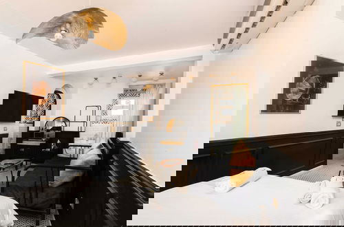 Photo 9 - The Bold Signature 1bdr Studio @ Cairo's Downtown