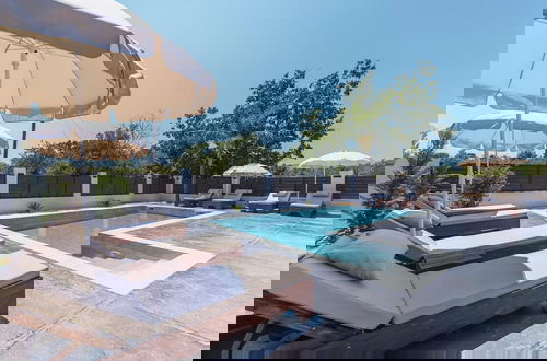 Foto 2 - Villa Infinity Theo With 4 Bedrooms and 4 Bathrooms