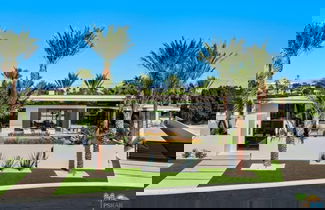 Foto 2 - Luxurious Rancho Mirage Estate w Pool Spa