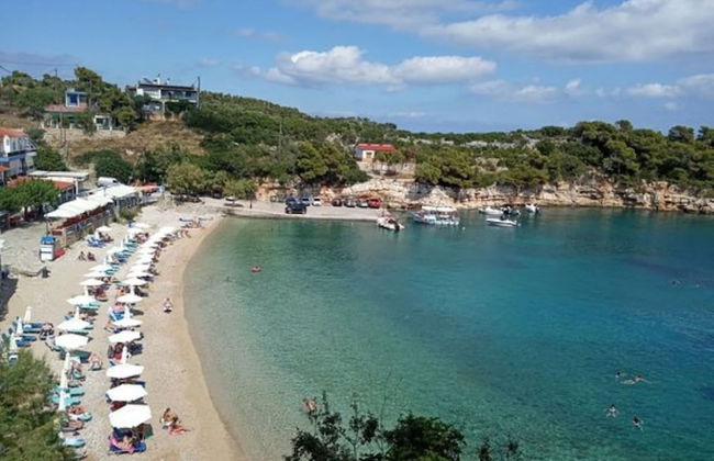 Alonnisos Beachfront Nest - Cozy Summer Gem - Foto 14