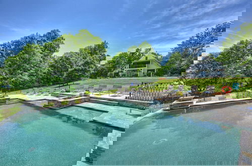 Foto 1 - Azalea Retreat - The Cottage by Avantstay Pool