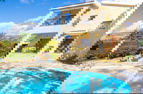 Foto 4 - Villa Natasha in Peyia