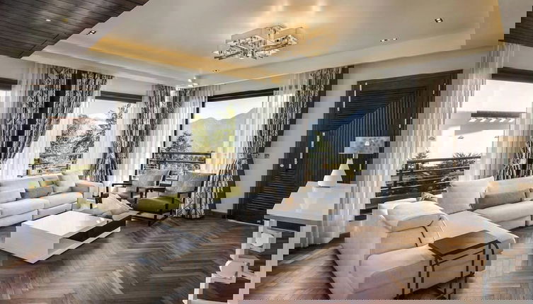 Photo 1 - An Extravagant Pushp Villa Overlooking the Ganges