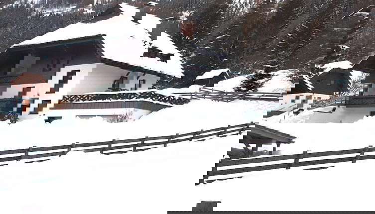 Foto 1 - Apartment With Mountain & Slope View