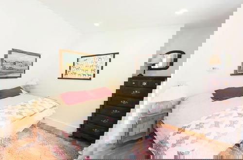 Foto 52 - Charming 6 Bdrm Countryside Stay