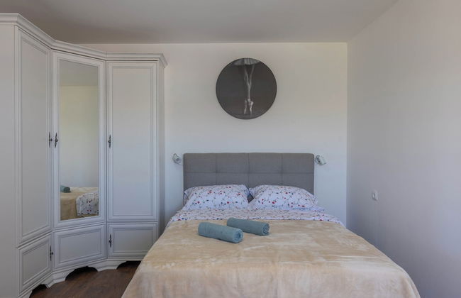 Seafront Apartment Sanja - Photo 4