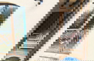 Foto 2 - Farmhouse With Shared Pool