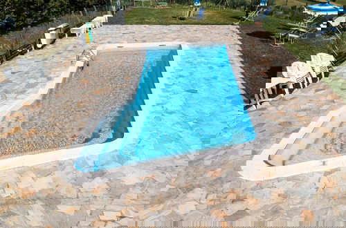 Foto 1 - Apartment With Shared Pool